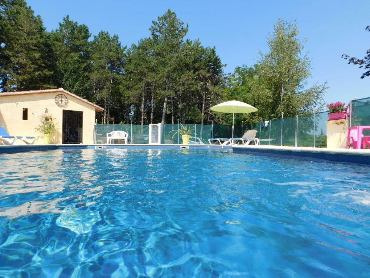 Roquebrune Saint-Alvere Екстер'єр фото