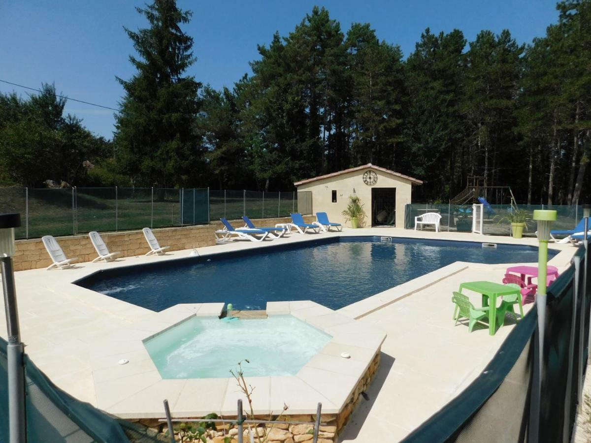 Roquebrune Saint-Alvere Екстер'єр фото
